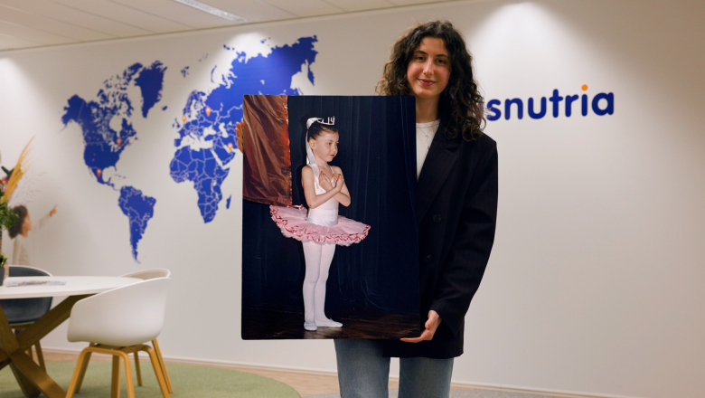 working at ausnutria