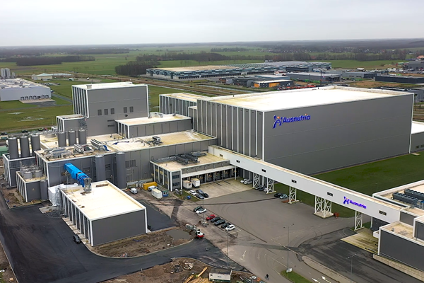 New milk powder factory Heerenveen enters test phase
